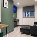 公寓 Centre With Super King Bed Fully Equipped Perfect For Long