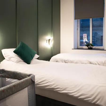 Centre With Super King Bed Fully Equipped Perfect For Long *