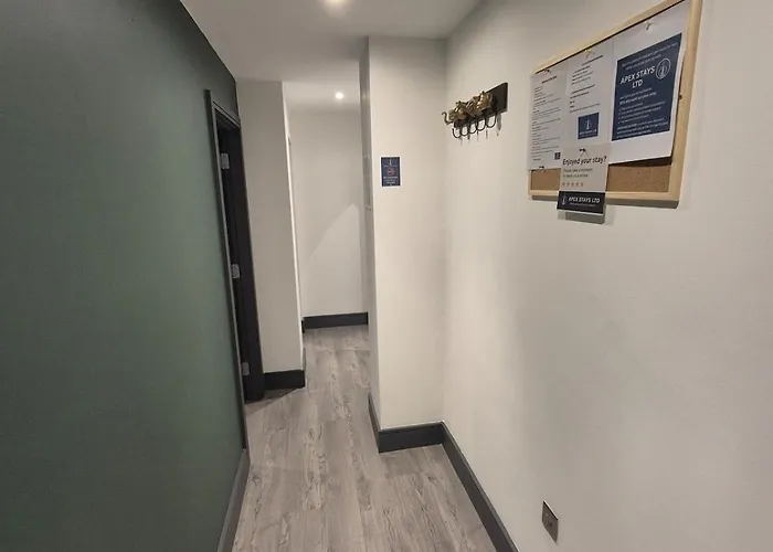 Apartment Centre With Super King Bed Fully Equipped Perfect For Long